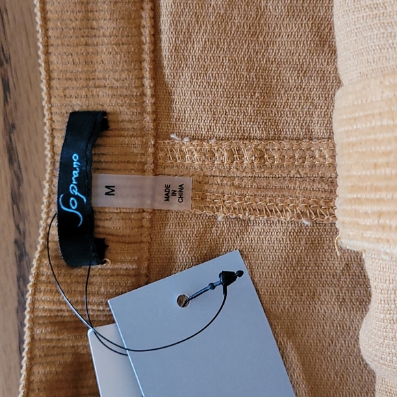 Soprano Mustard Cordaroy Mini Skirt size medium - Picture 4 of 6